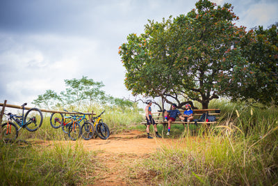 Ariana and crew taking a break at the Kasoy rest stop on Enter The Dragon. Photo by Isa Halamani