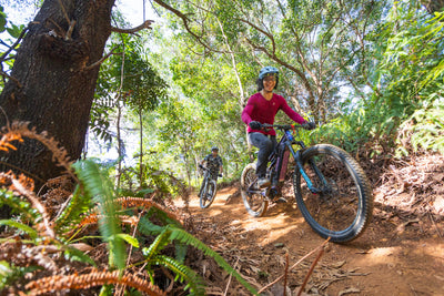 Bob and Getty riding down Parabellum. Photo by Isa Halamani